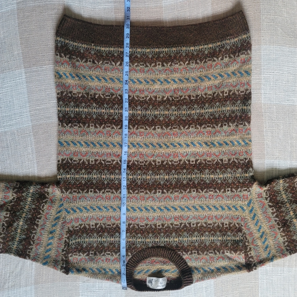 Vintage Knit Wool Sweater - Picture 10 of 11